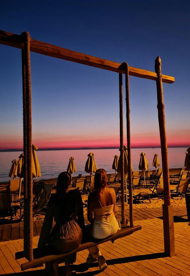 Hotel Golden Sun Néa Meságkala 외부 사진