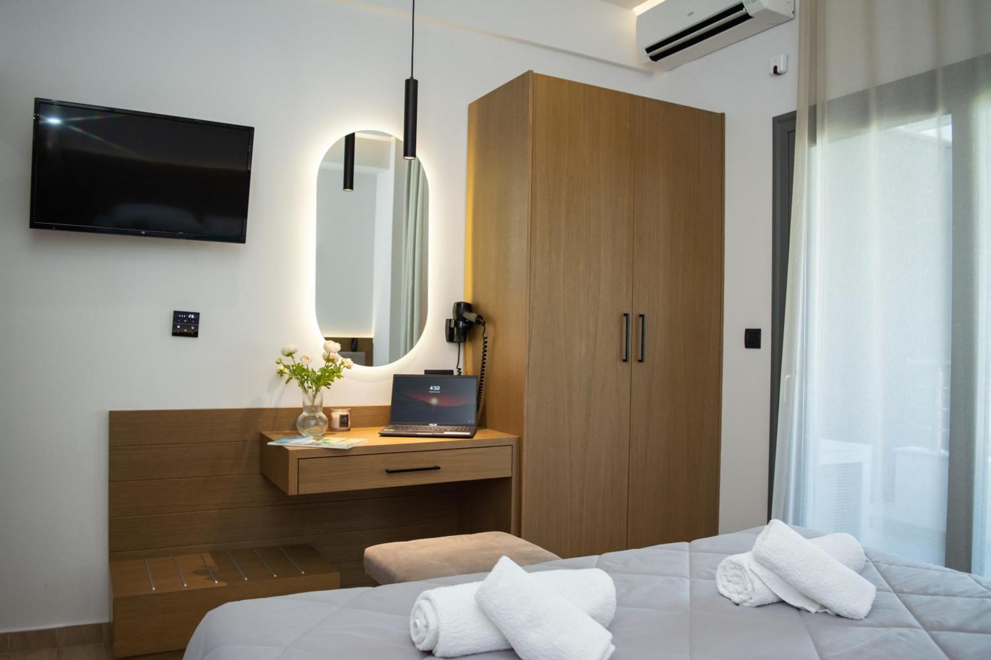 Hotel Golden Sun Néa Meságkala 외부 사진